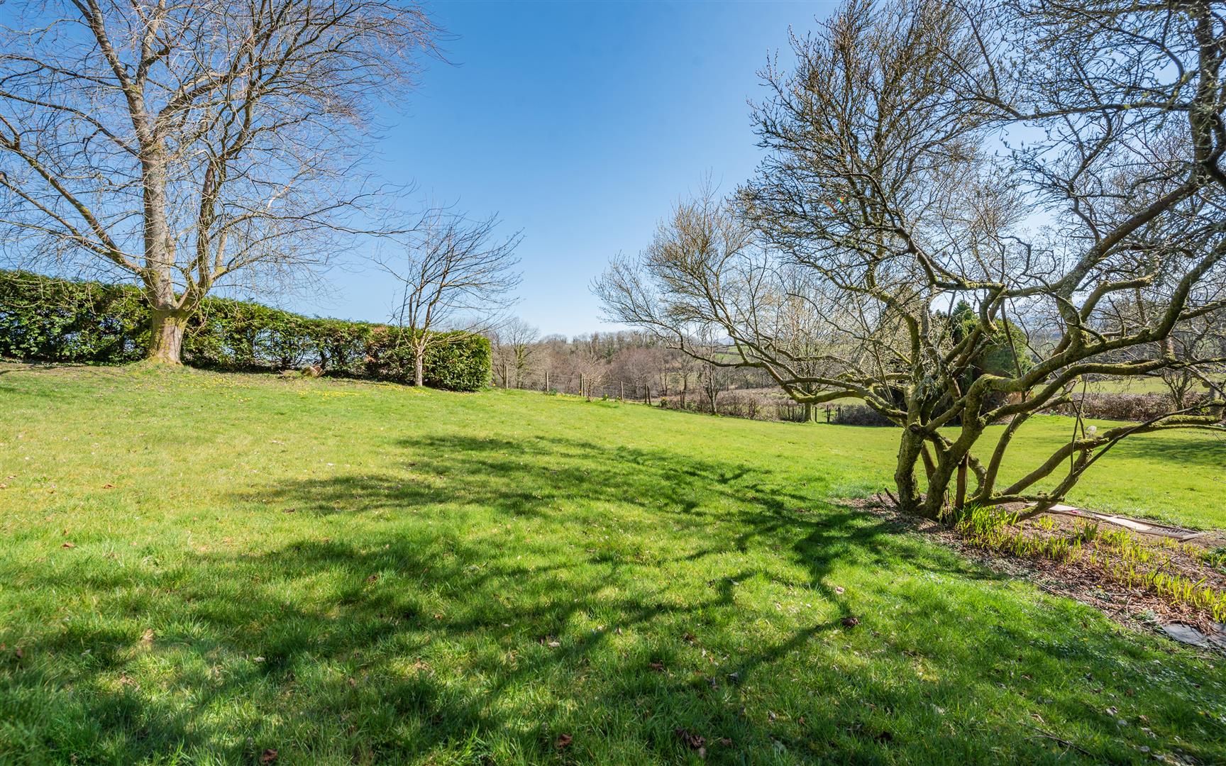 Y Wern, Llansadwrn, Llanwrda, SA19 8HY
